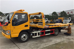 秀城区哪里有拖车服务